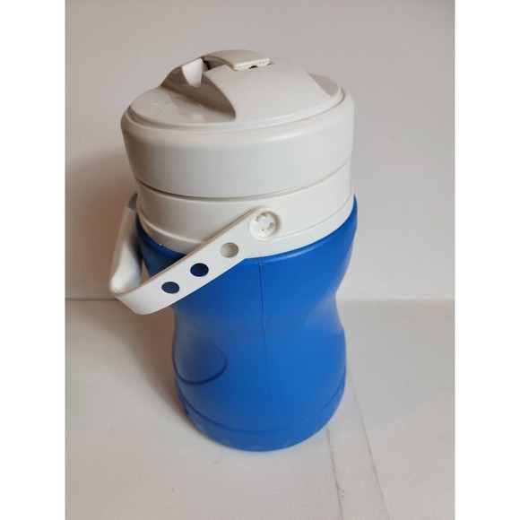 Igloo Kitchen Vintage Igloo Water Jug Cooler Made In Usa 2 Gallon